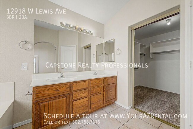Building Photo - 12918 W Lewis Ave