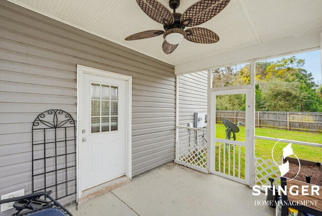 Building Photo - 11 Mint Farm Dr