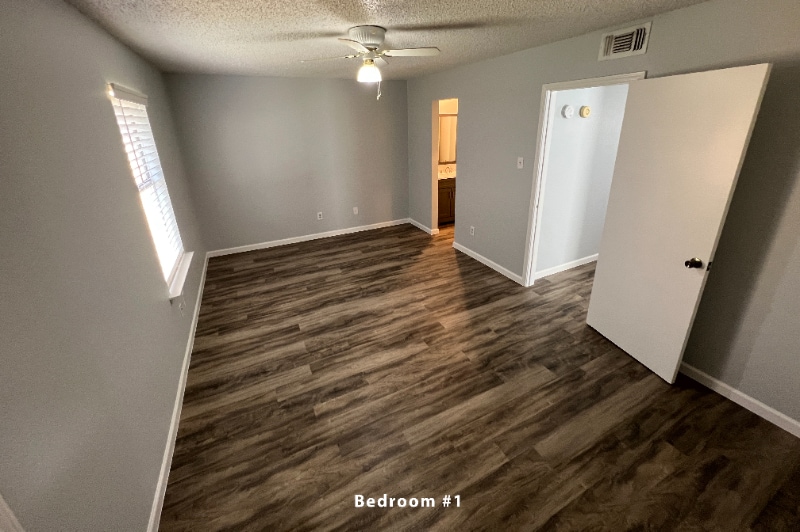 Building Photo - 3738 Hulen Park Cir