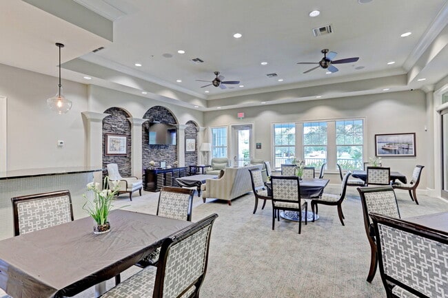 Building Photo - 1362 Turnbridge Dr