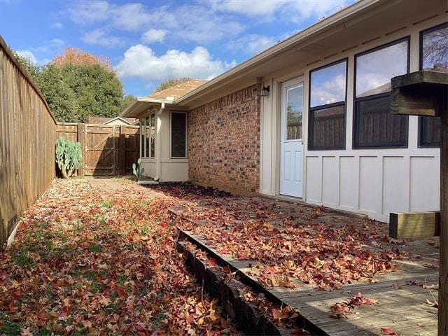 Building Photo - 2841 Southridge Dr