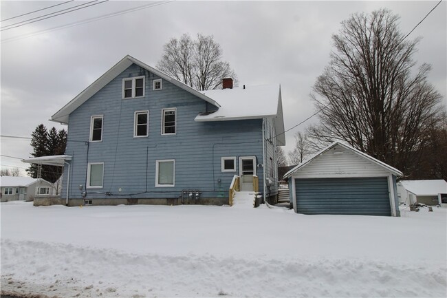 Building Photo - 249 Princeton Ave