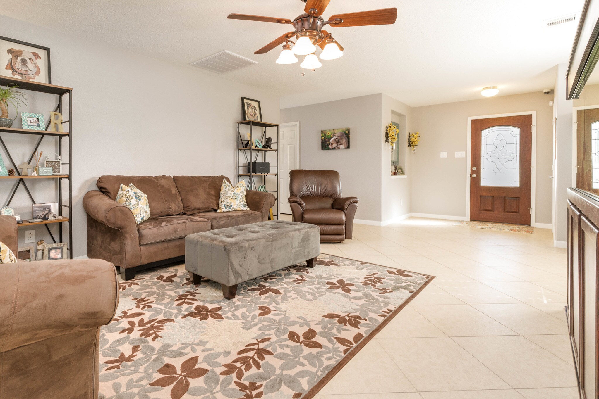 Living room - 2635 Skyview Knoll Ct