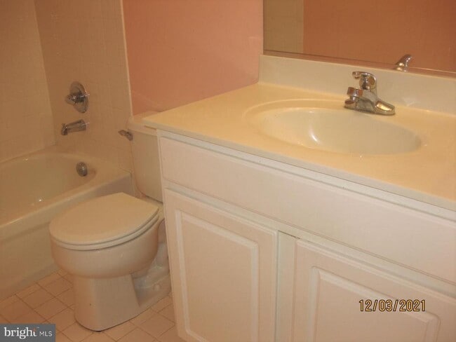Building Photo - 48 Battlefield Dr