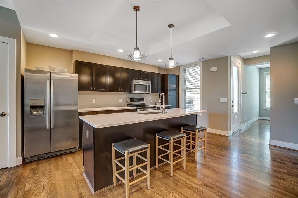 Building Photo - 440 Northern Ave