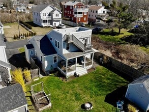 Building Photo - 110 Orchard Ave