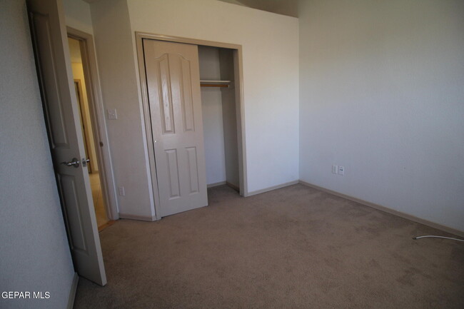 Building Photo - 14009 Robert Ituarte Dr