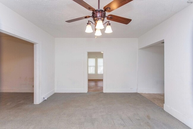 Building Photo - 1710 Pearl Ave