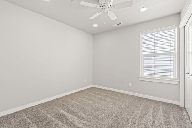 Building Photo - Ideal 4bd/2.5ba Blackrock Home - Great commute location!