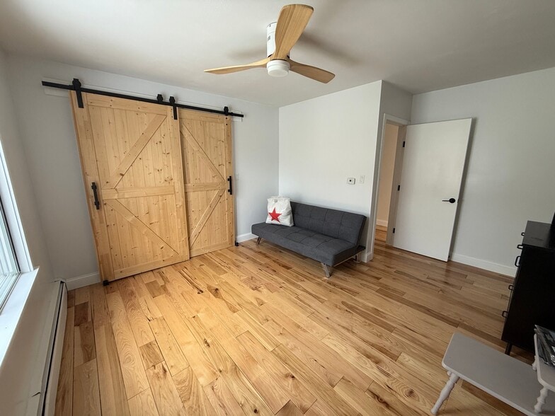 Building Photo - 19-21 Kentville Terrace