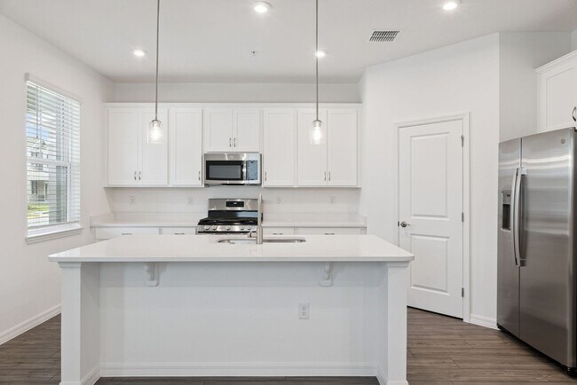Building Photo - Brand New Construction 3b/2.5ba Home in Debary