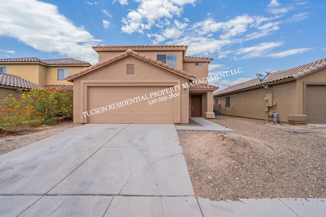 Primary Photo - 4123 E Cameo Point Dr
