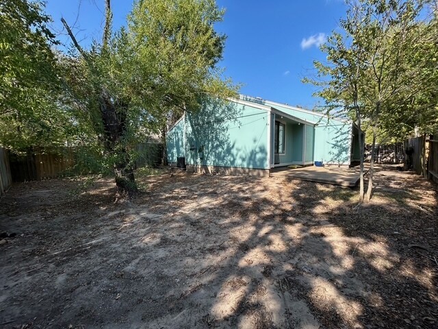 Building Photo - 1606 Lemon Tree Ln