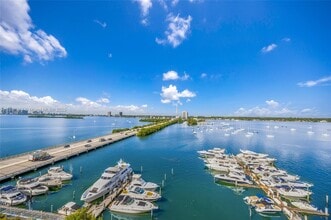 Building Photo - 7904 West Dr