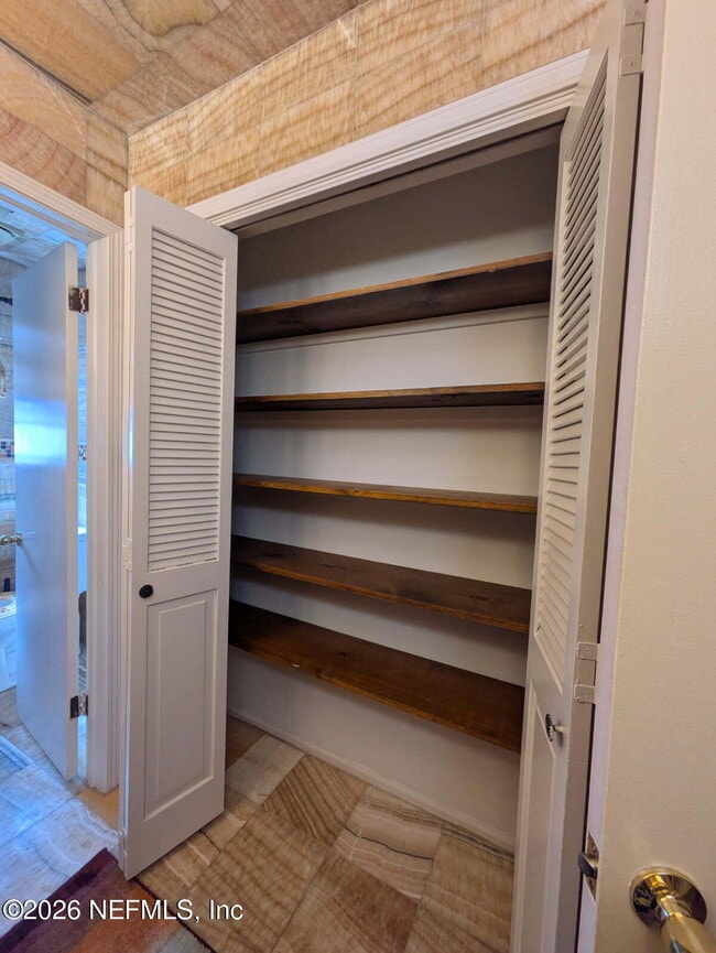 Building Photo - 4442 River Trail Rd