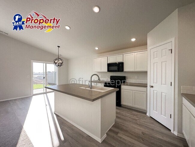 Building Photo - 19584 Newell Wy