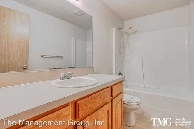 Building Photo - 5 br, 2.5 bath House - 8619 NE 90th Ave