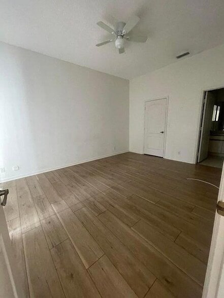 Building Photo - 9761 Boca Gardens Cir N