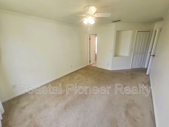 Building Photo - 9708 Dunscroft Ln