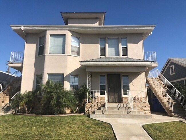 Primary Photo - 4365 33rd St