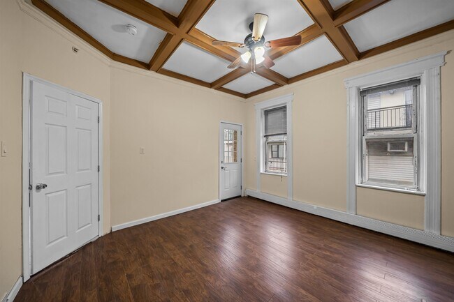 Building Photo - 3311 Pleasant Ave