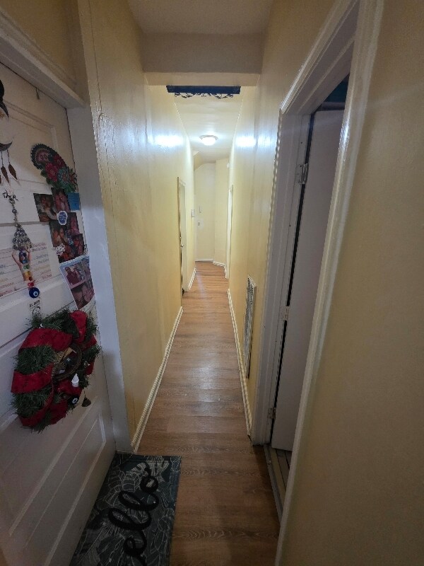 Building Photo - 116 Hardy Ave