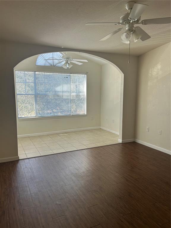 Building Photo - 11811 Estates Club Dr