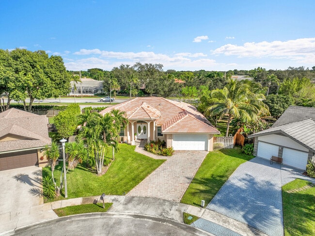 Building Photo - 13620 Folkestone Ct