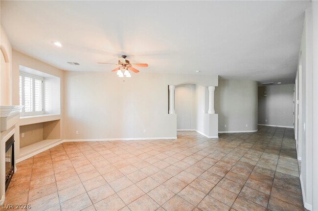 Building Photo - 9108 Vista Greens Way