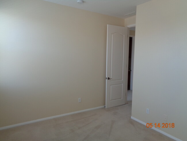 Building Photo - Beautiful West Lancaster 2 Story Offering 3209 sq. ft.