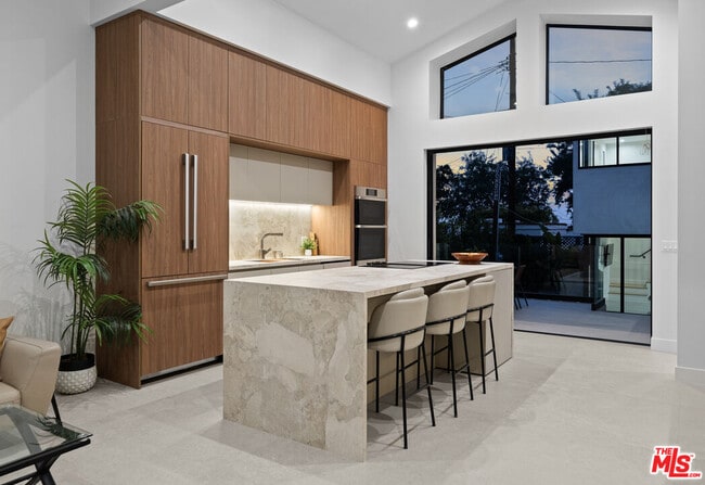 Building Photo - 8982 Norma Pl