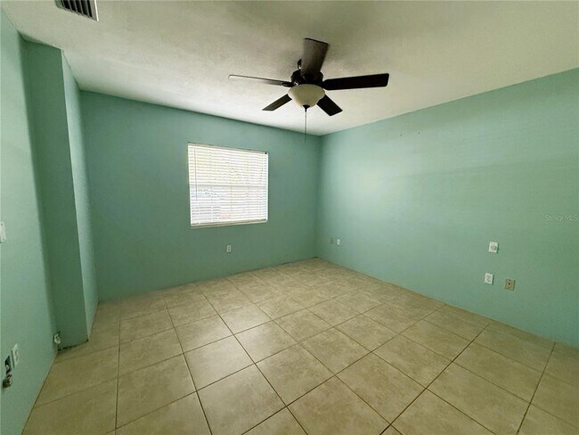 Building Photo - 8184 24th Ave N