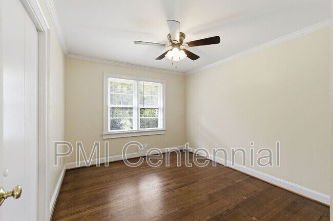 Building Photo - 2649 Homeland Dr