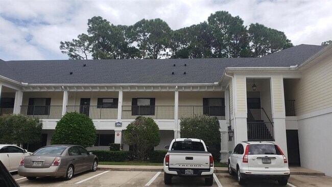 Building Photo - 104 Laurel Wood Way