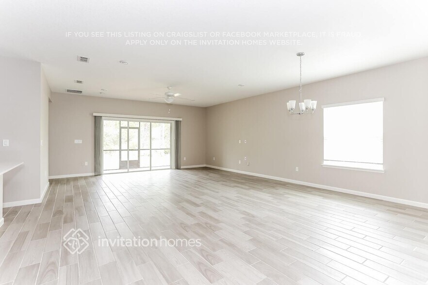 Building Photo - 9848 Lemon Grass Ln