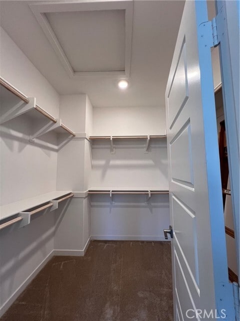 Building Photo - 211 Goldfinch St