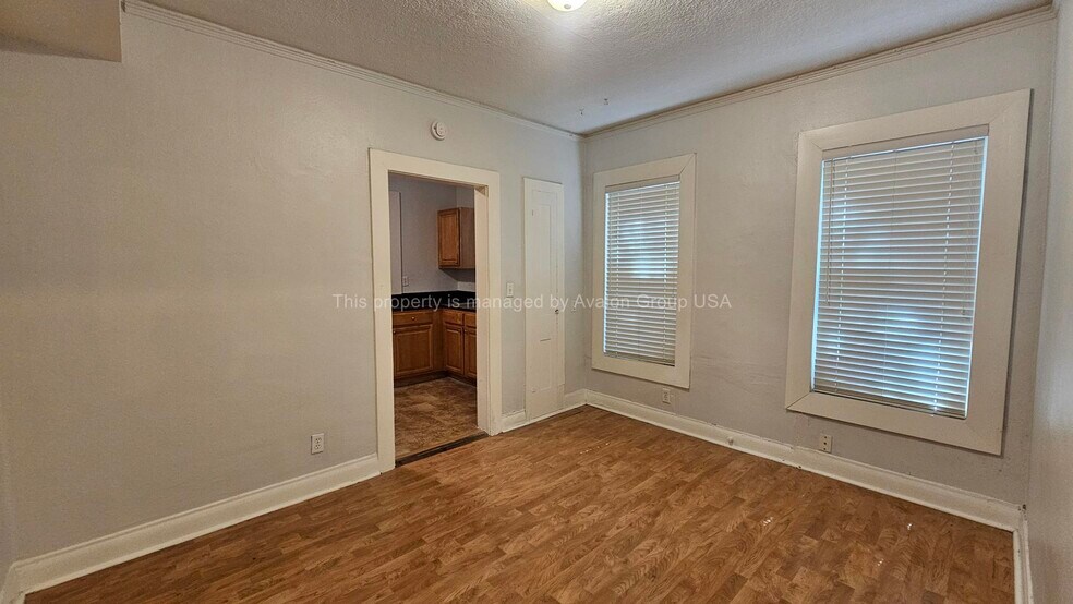 Building Photo - 2653 College St