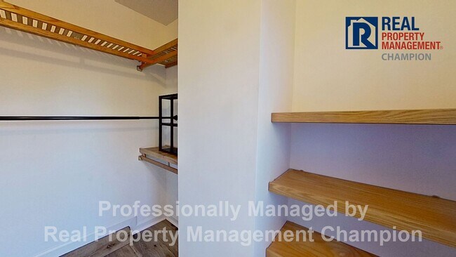 Building Photo - Beautifully Updated Home Featuring Fenced Yard and Hot Tub