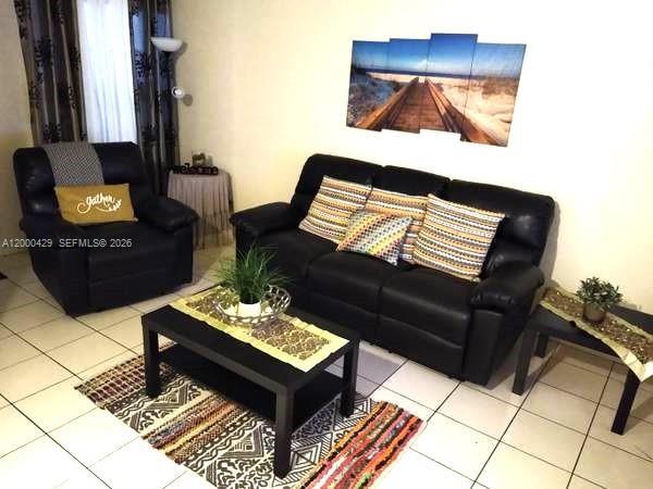 Building Photo - 2145 Pierce St