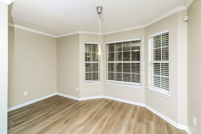 Building Photo - 4631 Glider Cir