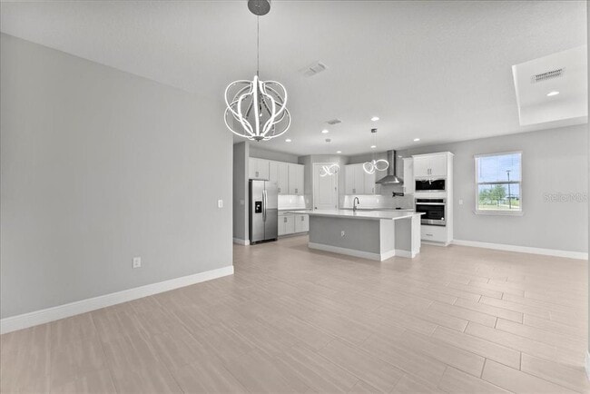 Building Photo - 19105 Planetree St