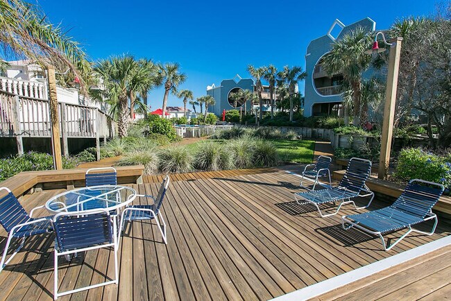 Building Photo - 210 Ocean Hibiscus Dr