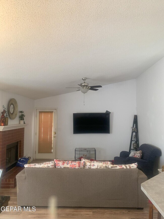 Building Photo - 12621 Tierra India Way