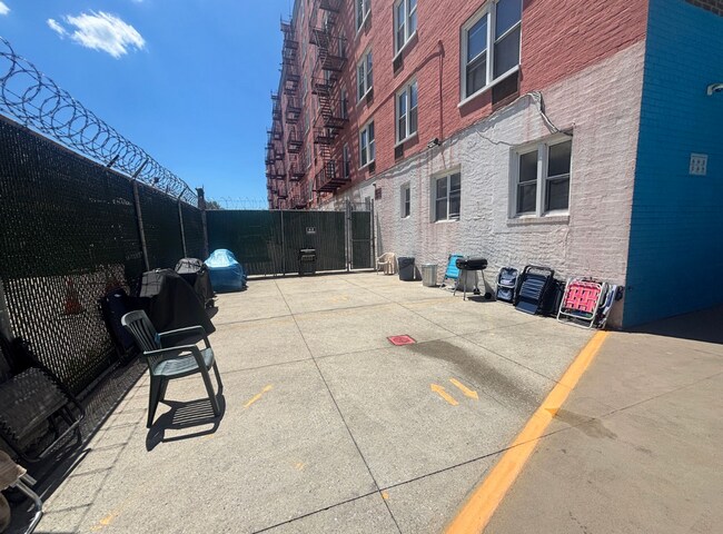 Building Photo - 3901 Nostrand Ave