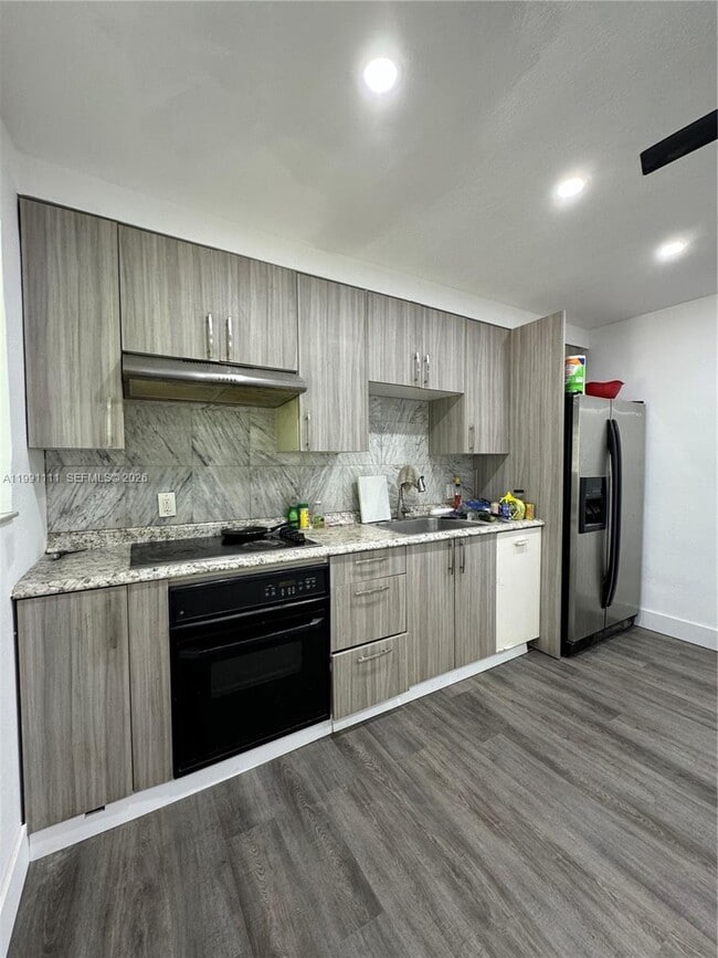 Building Photo - 1086 NW 110th St