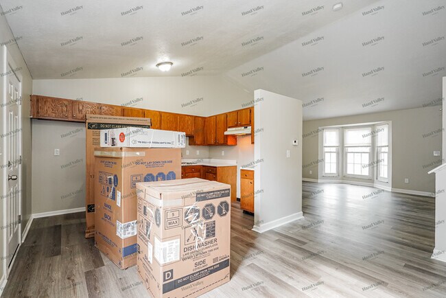 Building Photo - 2366 Royal Creek Ct