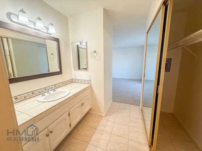 Building Photo - Del Mar Beach Club 2bd/2ba Condo