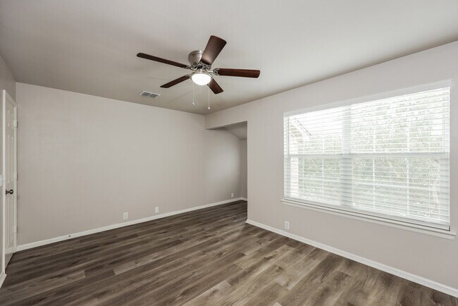 Building Photo - 10875 Rustic Cedar