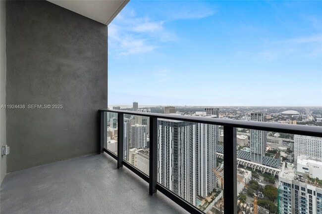 Building Photo - 159 NE 6th St