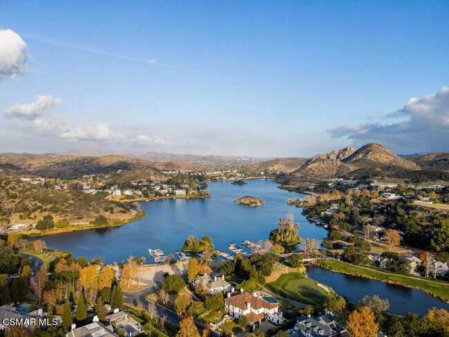 Building Photo - 2390 Crombie Ct